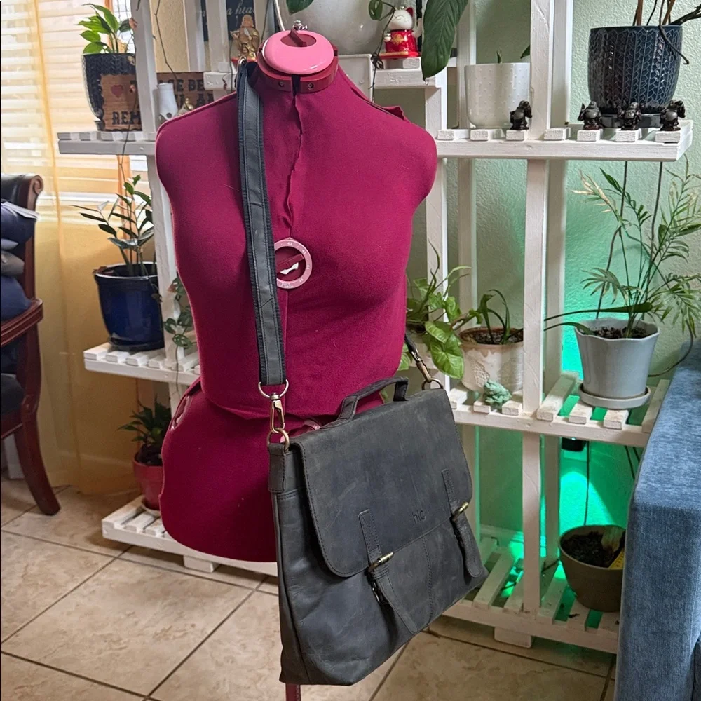 HLC Leather Unisex Real Leather Messenger Bag for Laptop Briefcase Satchel.